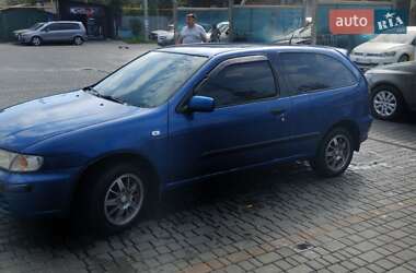 Хетчбек Nissan Almera 1998 в 