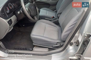 Седан Nissan Almera 2011 в Чернігові