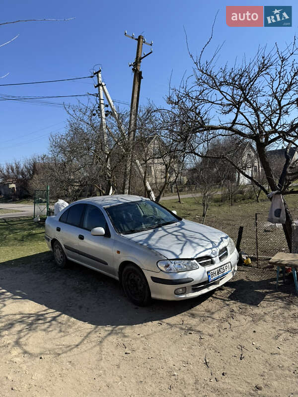 Седан Nissan Almera 2000 в Одесі