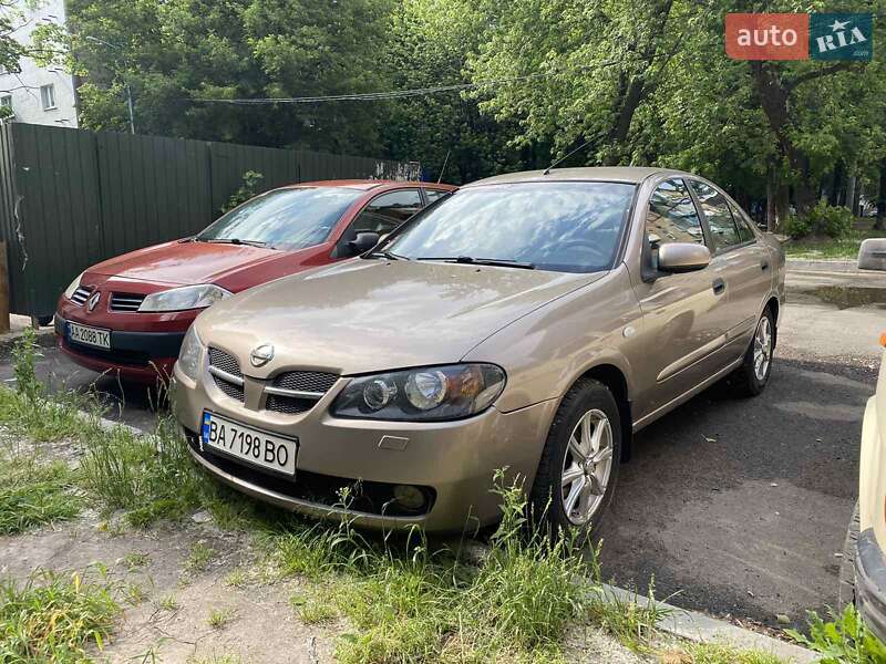 Седан Nissan Almera 2005 в Кривому Розі