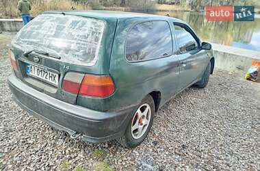 Хэтчбек Nissan Almera 1996 в Киеве