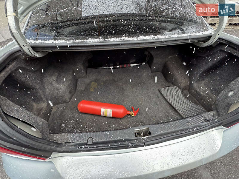 Седан Nissan Almera 2006 в Киеве фото 19 Седан Nissan Almera 2006 в Киеве