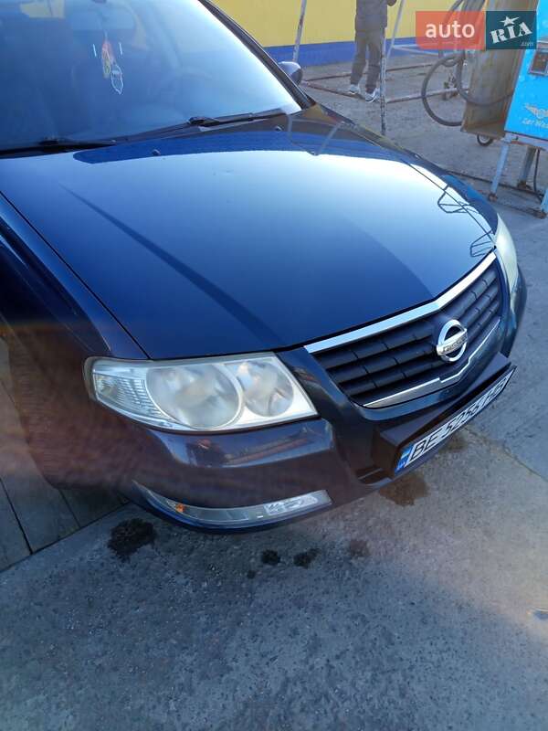 Седан Nissan Almera 2008 в Южноукраинске