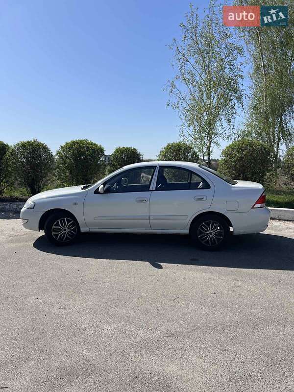 Седан Nissan Almera 2011 в Киеве фото 12 Седан Nissan Almera 2011 в Киеве