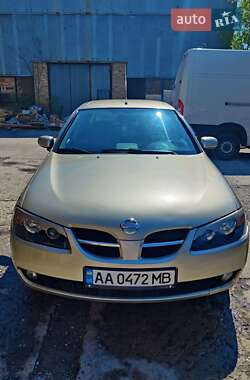 Хетчбек Nissan Almera 2003 в 