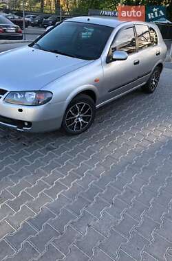 Хэтчбек Nissan Almera 2003 в Одессе