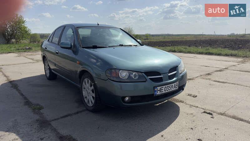 Седан Nissan Almera 2002 в 