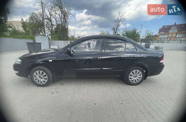 Седан Nissan Almera 2011 в 