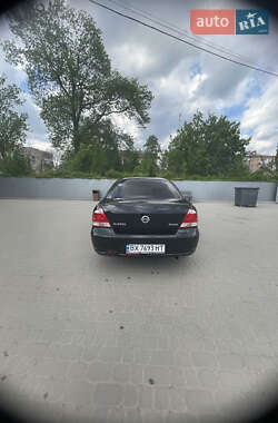 Седан Nissan Almera 2011 в 