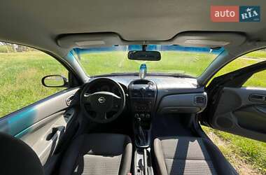 Седан Nissan Almera 2008 в 