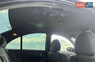 Седан Nissan Almera 2003 в 