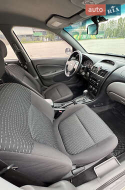 Седан Nissan Almera 2008 в 