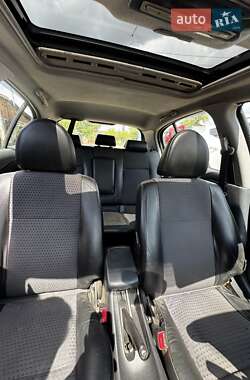 Хетчбек Nissan Almera 2005 в 