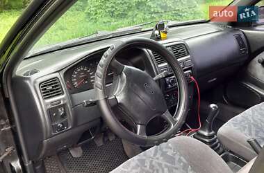 Седан Nissan Almera 1997 в 