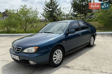 Седан Nissan Almera 2000 в Вараше