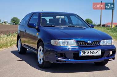 Хетчбек Nissan Almera 1998 в Чорноморську