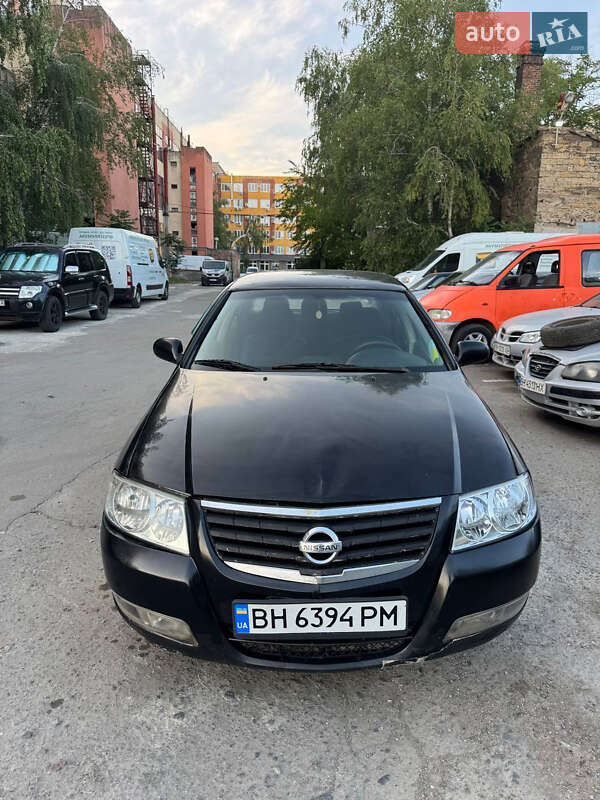 Nissan Almera 2008