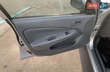 Седан Nissan Almera 2012 в 