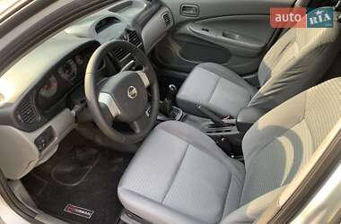 Седан Nissan Almera 2012 в 