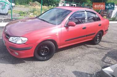Седан Nissan Almera 2001 в Запорожье