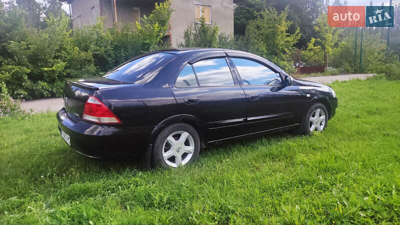 Nissan Almera 2006