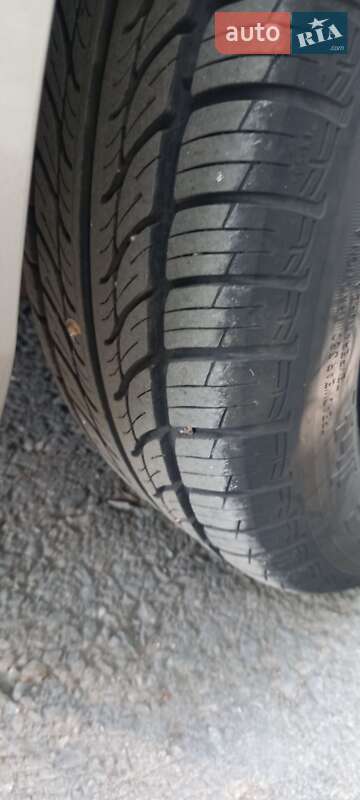Седан Nissan Almera 2010 в Одессе