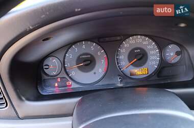 Седан Nissan Almera 2012 в 