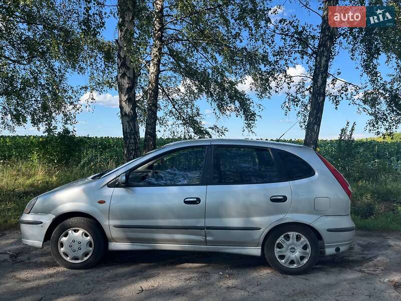 Хэтчбек Nissan Almera 2001 в Краснограде фото 3 Хэтчбек Nissan Almera 2001 в Краснограде