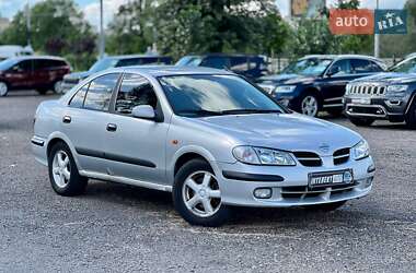 Седан Nissan Almera 2001 в Києві