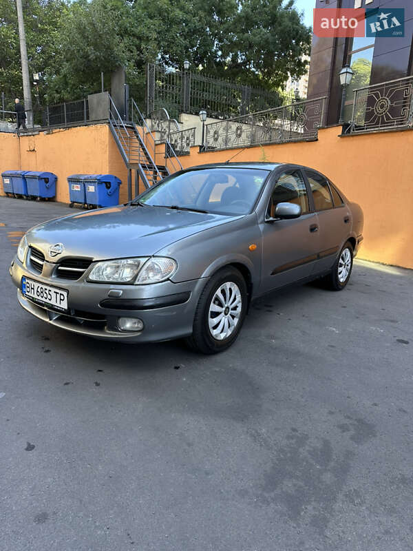 Седан Nissan Almera 2002 в Одесі