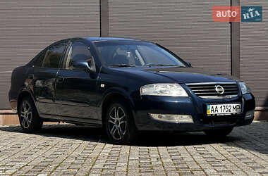 Седан Nissan Almera 2006 в Киеве