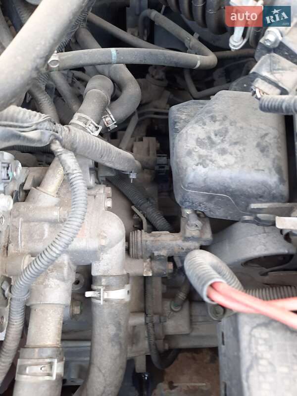 Седан Nissan Almera 2012 в Вараші