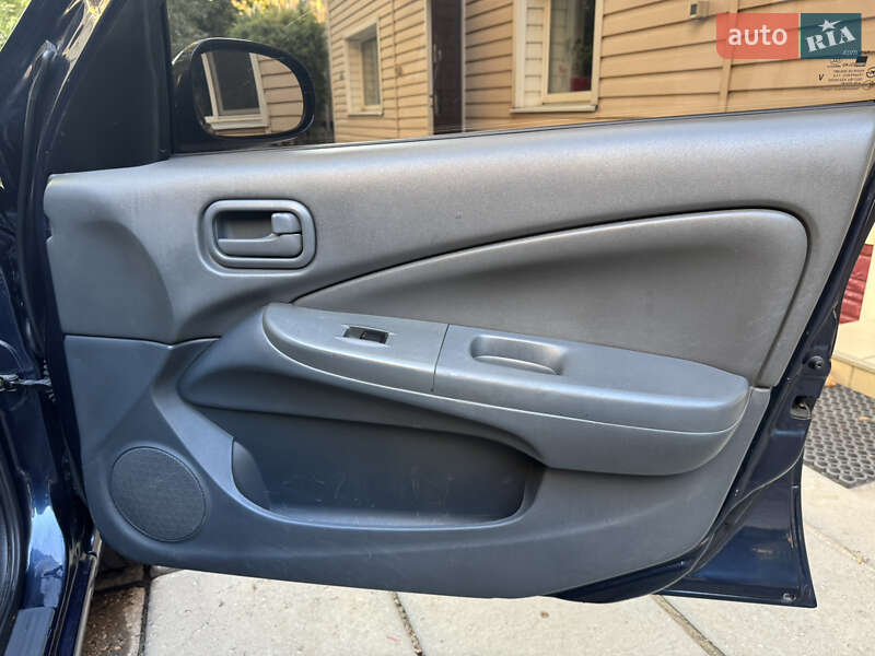 Седан Nissan Almera 2007 в Одесі