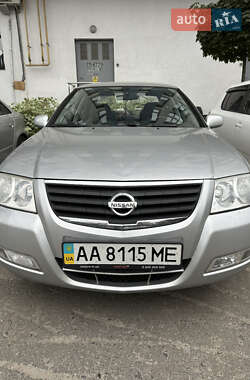 Седан Nissan Almera 2012 в Киеве