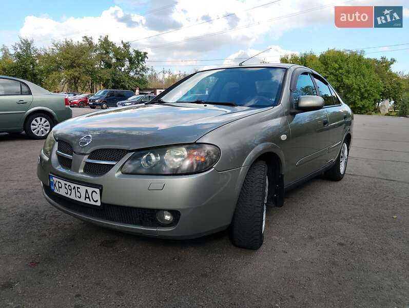 Nissan Almera 2005