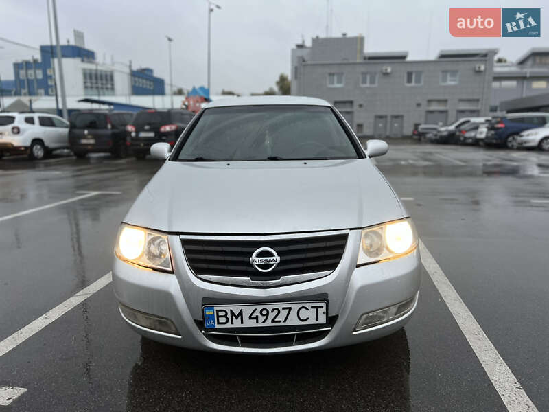 Nissan Almera 2010
