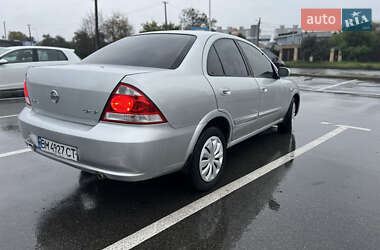 Седан Nissan Almera 2010 в 