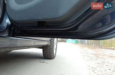 Седан Nissan Almera 2006 в  фото 17 Седан Nissan Almera 2006 в