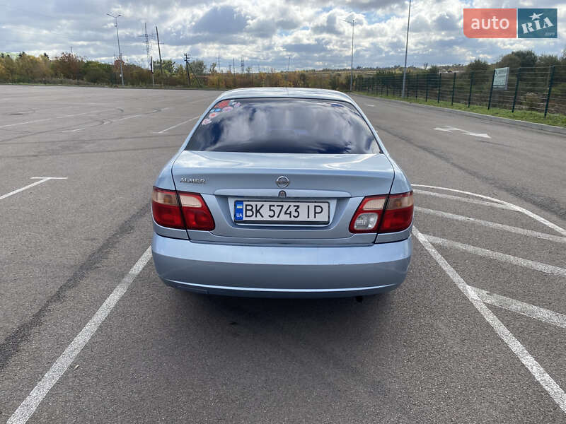 Седан Nissan Almera 2005 в Ровно