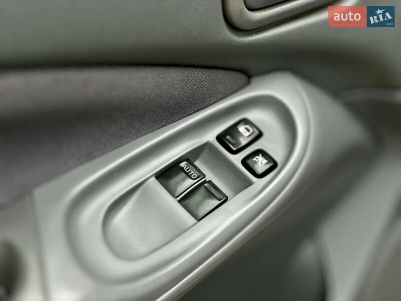 Седан Nissan Almera 2004 в Івано-Франківську фото 21 Седан Nissan Almera 2004 в Івано-Франківську