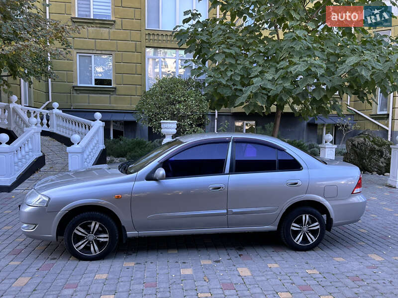 Седан Nissan Almera 2008 в Одессе