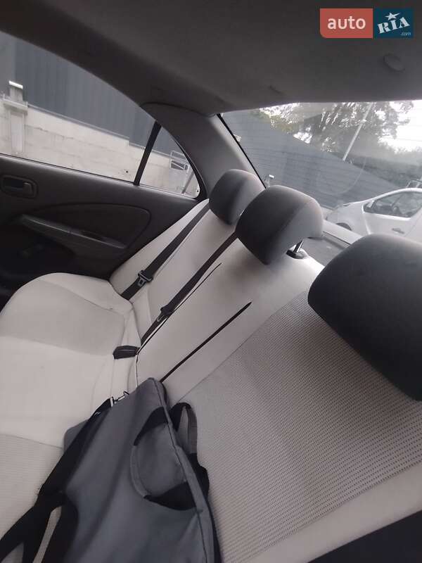 Седан Nissan Almera 2011 в Луцьку фото 31 Седан Nissan Almera 2011 в Луцьку