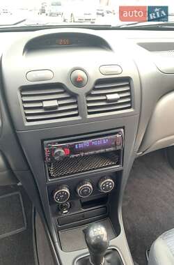 Седан Nissan Almera 2012 в 