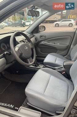 Седан Nissan Almera 2012 в 