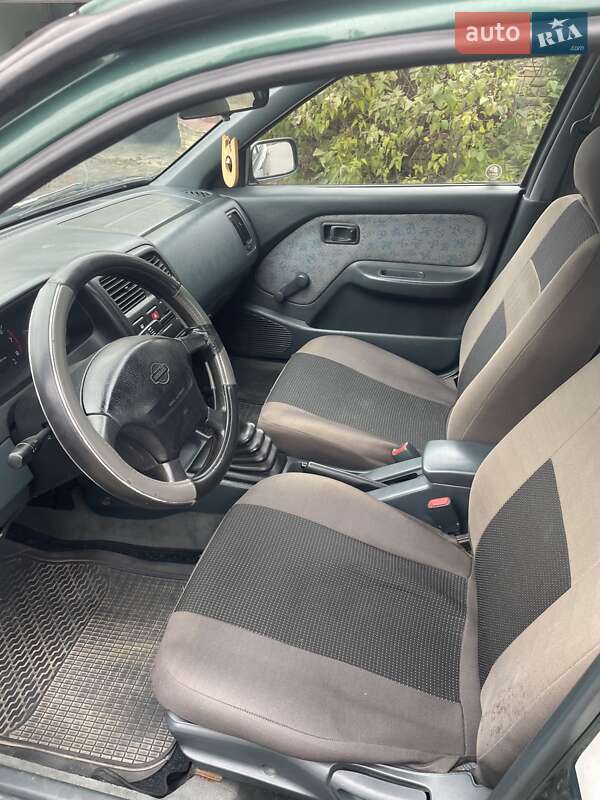 Седан Nissan Almera 1995 в Вінниці фото 10 Седан Nissan Almera 1995 в Вінниці