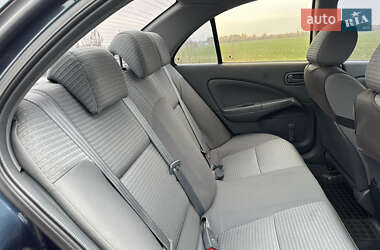 Седан Nissan Almera 2006 в  фото 28 Седан Nissan Almera 2006 в