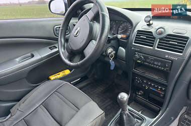 Седан Nissan Almera 2006 в  фото 34 Седан Nissan Almera 2006 в
