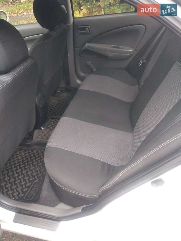 Седан Nissan Almera 2012 в Чернигове фото 2 Седан Nissan Almera 2012 в Чернигове