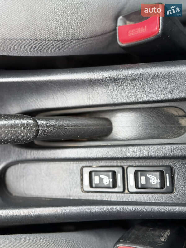 Седан Nissan Almera 2006 в Одессе