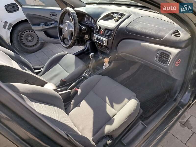 Седан Nissan Almera 2005 в Хмельницькому фото 15 Седан Nissan Almera 2005 в Хмельницькому